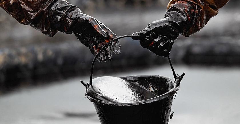 Experto U. de Chile aclara que explotación de hidrocarburos está prohibida en el Continente Blanco