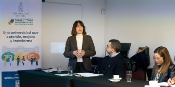 U. de Chile presenta avances clave en visita al IE por acreditación