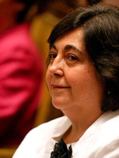 Cecilia Hidalgo, Directora del Centro de Estudios Moleculares de la Célula U. de Chile, y Profesora Titular del Instituto de Ciencias Biomédicas de la Facultad de Medicina.