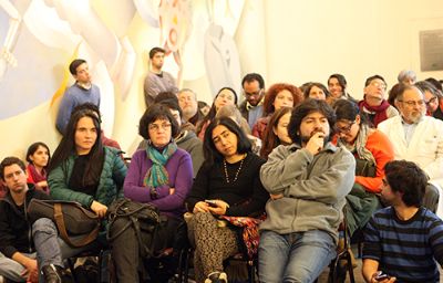 En el Salón Lorenzo Sazie de la Facultad de Medicina se realizó el encuentro "La Chile de cara a las reformas".