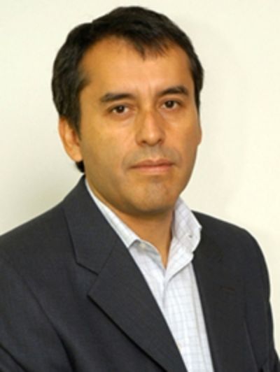 El profesor Dante Contreras, académico de la Facultad de Economía y Negocios y director del COES. 