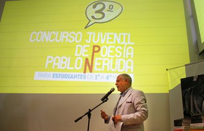 La premiación de la tercera versión del "Concurso Juvenil de Poesía Pablo Neruda" se realizó el miércoles 16 de diciembre en la Casa Museo La Chascona.