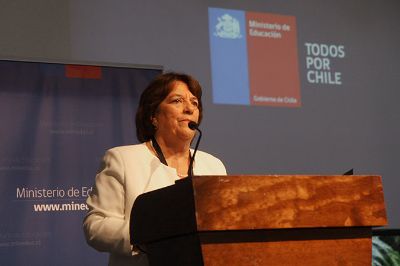 La ministra de Educación, Adriana Delpiano, anunció que se retrasará la presentación del proyecto de reforma a la educación superior.