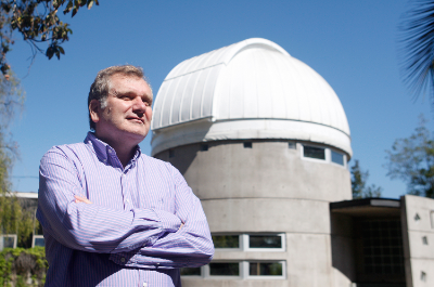Mario Hamuy es astrónomo y es académico de la Facultad de Ciencias Físicas y Matemáticas de la U. de Chile