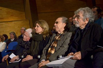El auditorio María Ghilardi Venegas de la Facultad de Ciencias estuvo repleto de estudiantes, académicos y funcionarios que participaron de esta ceremonia. 