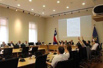 La U. de Chile, a partir del Consejo y Senado Universitario, aprobaron el  Reglamento General de Autoevaluación Institucional, en miras al proceso de acreditación.