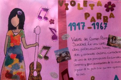 Durante la actividad se destacó la celebración del centenario de Violeta Parra.