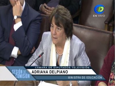 Presente en la votación, la ministra Delpiano dio cuenta de algunos aspectos del texto que requieren indicaciones.