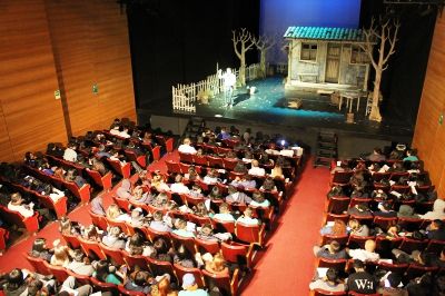 En el Teatro Nacional,  200 estudiantes de liceos del PACE