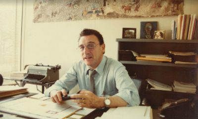 Raúl Aicardi, profesor de la Escuela de Periodismo en los años 60's y primer director del Canal 9 de la Universidad de Chile.