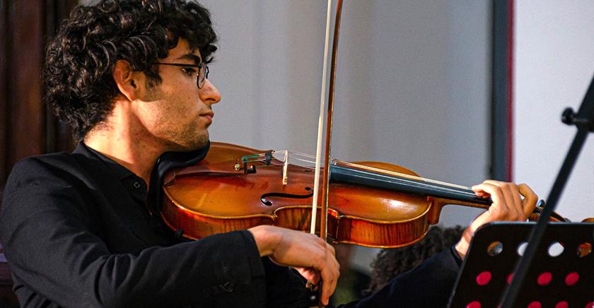 Estudiante de viola U. de Chile fue seleccionado para participar en el Schleswig Holstein Musik Festival