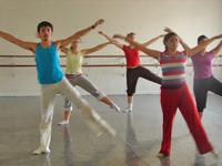 El sábado 24 de abril, el Departamento de Danza ofrecerá de forma gratuita cuatro clases abiertas destinadas al conocimiento del público general de las diversas técnicas que engloba este arte.
