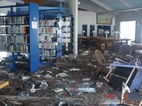 Daños en Biblioteca Pública - Guerra Irak.