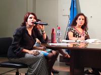 Dra. Javiera Hauser y Magdalena Illanes presentando la Ponencia: Arteterapia en Chile, una Mirada en el Tiempo