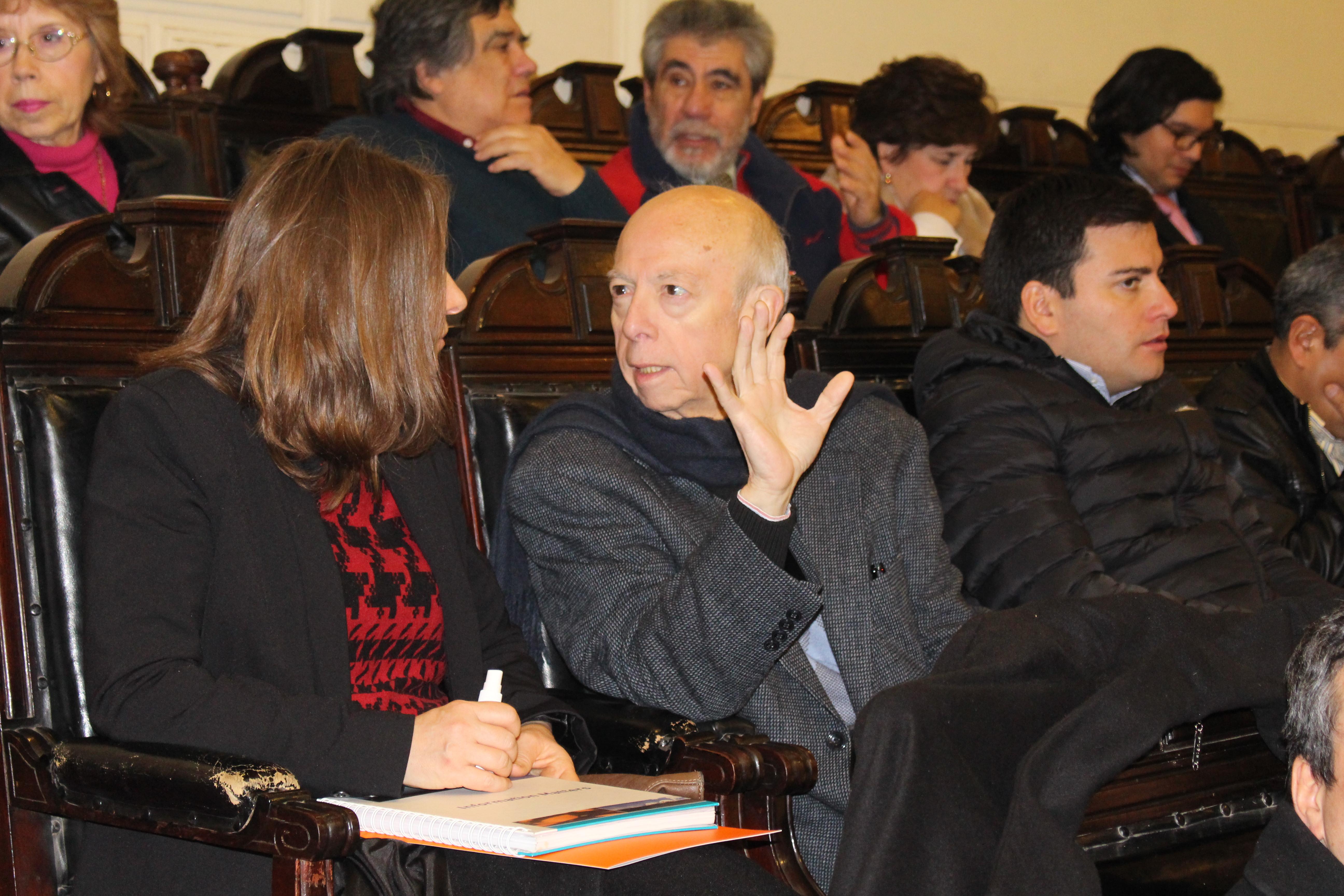 El académico de Geografía FAU, Hugo Romero, es parte del equipo de investigadores del CITRID.