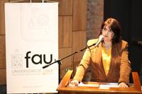El discurso principal de la ceremonia estuvo a cargo de la Directora de Investigación y Desarrollo de la Facultad, profesora Luz Alicia Cárdenas.