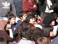 Luego de la clase magistral se generó un espacio de diálogo y comentarios en torno a la actual crisis de la educación en Chile.