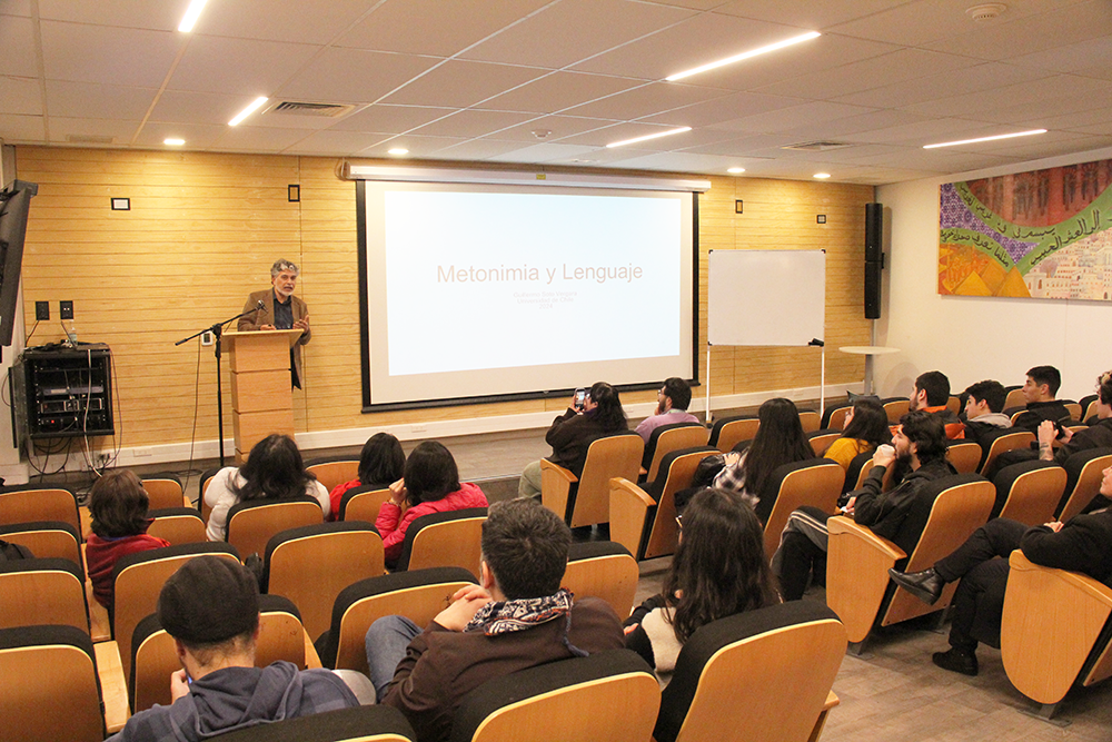 Conferencia de cierre "Metonimia y Lenguaje" a cargo del Dr. Guillermo Soto.