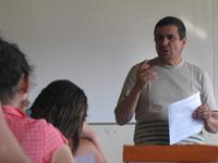 Profesor Roberto Garfías, a cargo de la primera salida a terreno.
