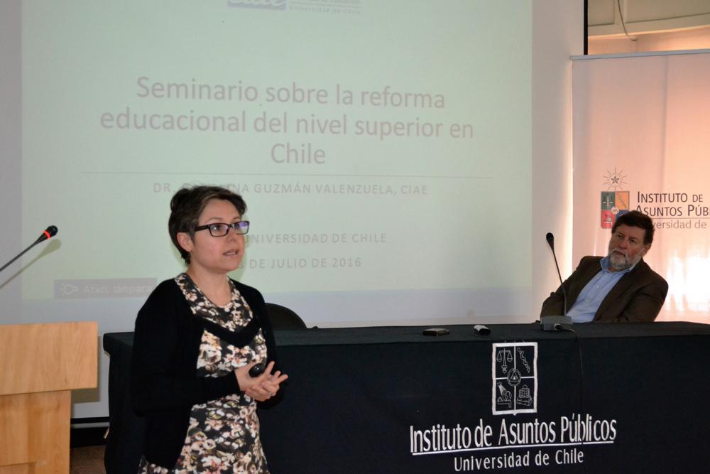 La profesora Guzmán es investigadora del Centro de Investigación Avanzada en Educación de la U. Chile.