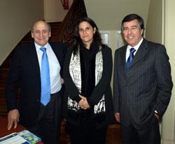 Embajador Gonzalo Arenas Valverde, Profesora Dorotea López Giral y Profesor José Morandé Lavín 