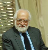 Prof. Claudio Véliz