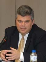 Roberto Echandi, Director de International Investment Initiative de la Universidad de Berna