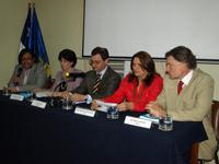 (De izq. a der) Gilberto Aranda, Gloria Carranza, Felipe Sáez, Mónica López y Pablo Lacoste.