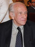 Profesor emérito Alberto Rioseco Vásquez.