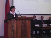 Decana de la Facultad de Medicina, Dra. Cecilia Sepúlveda, inició el acto oficial.