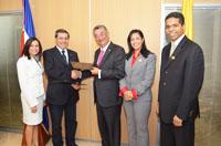 Universidad de Chile suscribe acuerdo con PUCMM de Rep. Dominicana