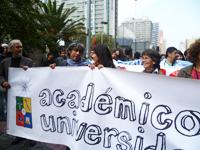 Estudiantes y académicos responden a convocatoria por la Educación