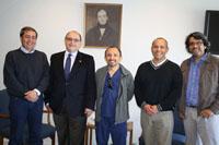 Dr. Raúl Caffesse visitó Odontología U. Chile