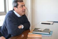 Dr. Raúl Caffesse visitó Odontología U. Chile