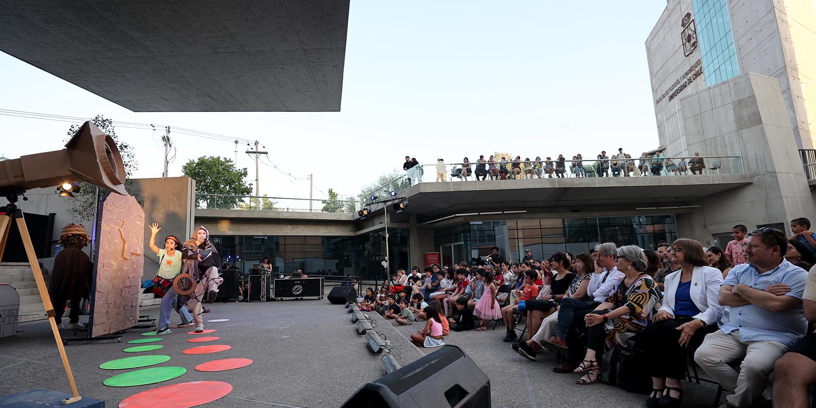 Inicia la conmemoración de los 90 años de Escuela de Temporada en la Universidad de Chile