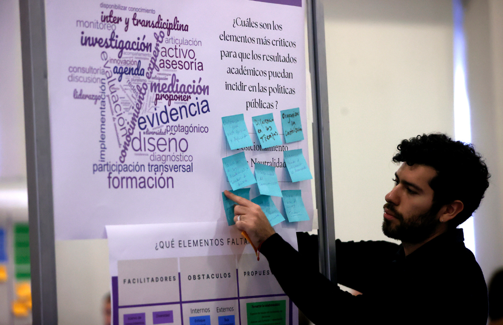 De las aulas a la acción: Comunidad académica U. de Chile proyecta la incidencia del plantel en políticas públicas