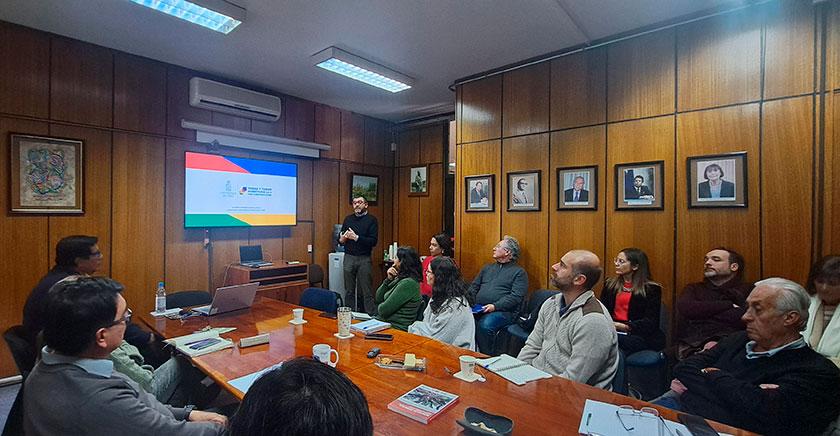 Equipo de Acreditación Institucional U. de Chile comenzó visitas a unidades académicas del plantel