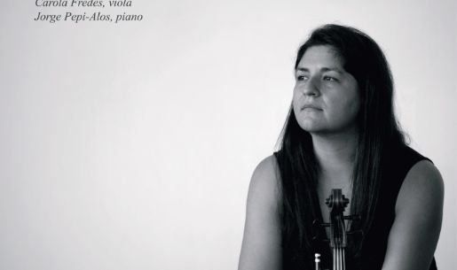 Profesora Carola Fredes lanzó disco con repertorio contemporáneo para viola.