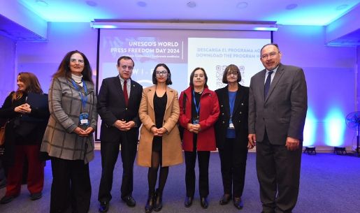 Conferencia académica por la Libertad de Prensa organizada por FCEI U. Chile, Facultad de Comunicaciones de la UC y Unesco