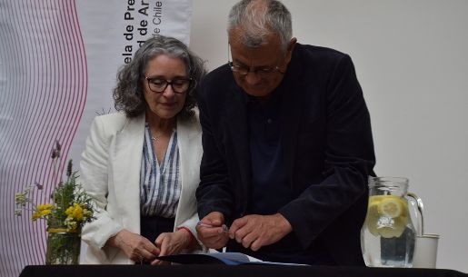 Firma de convenio de colaboración entre la Facultad de Artes, VAEC y PACE Uchile