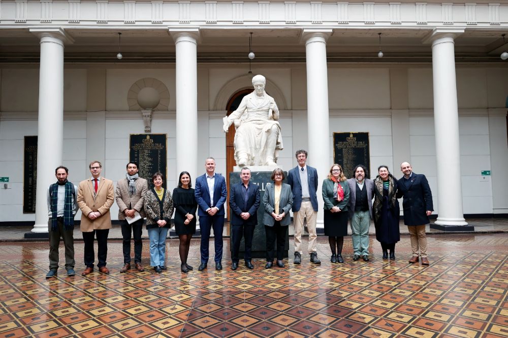 Representantes de la Universidad de Melbourne visitan la U. de Chile
