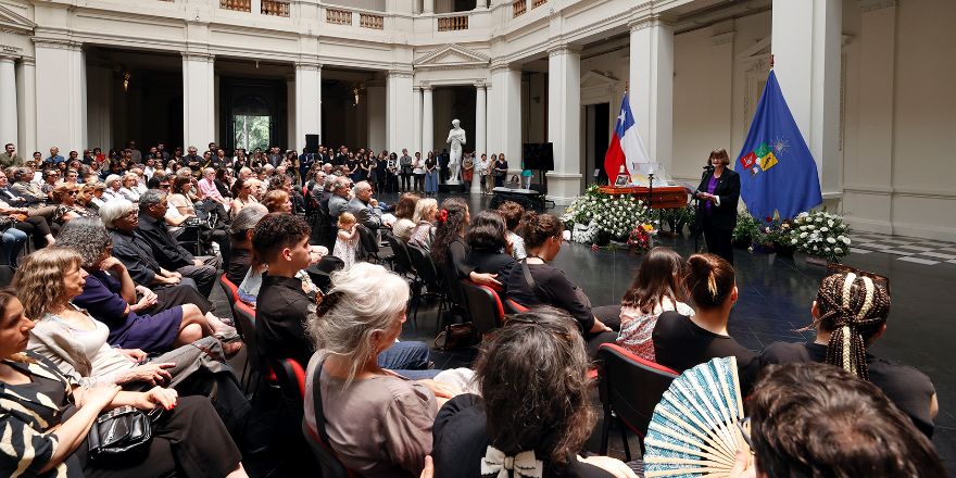Mundo artístico y cultural despide al artista visual y Profesor Titular de la U. de Chile Gonzalo Díaz