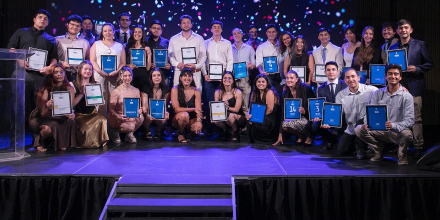 Universidad de Chile celebró sus logros deportivos del año en la Noche del Deporte Azul 2025