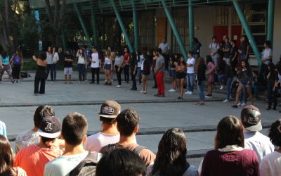 La ceremonia contó con las palabras de las autoridades FAU y representantes de cada unidad.