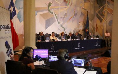 Ciencia, cultura, nueva constitución y conflicto mapuche: Candidatos respondieron a Premios Nacionales