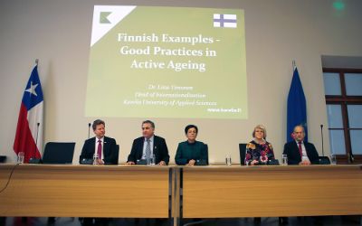 Políticas Públicas, Expertos finlandeses trajeron sus experiencias