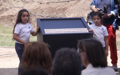 Presidenta Bachelet y Rector Vivaldi inauguraron Proyecto Académico Parque Laguna Carén de la U. de Chile
