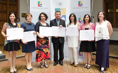 U. de Chile inicia celebración de su aniversario galardonando a sus mejores docentes