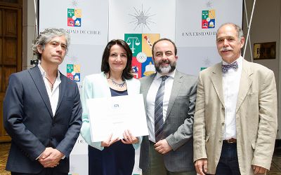 U. de Chile inicia celebración de su aniversario galardonando a sus mejores docentes