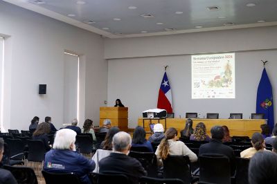 Este lunes se dio inicio a la Semana Campesina 2024, bajo el lema “Sin campo no hay ciudad”, con un conversatorio que tuvo como tema central la Estrategia Nacional de Soberanía para la Seguridad Alimentaria.